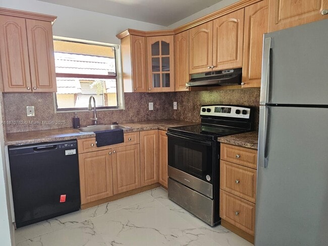 Foto del edificio - 6565 W 26th Dr