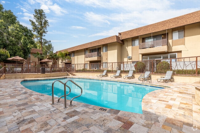 Pool 2 - Oasis at Scottsdale