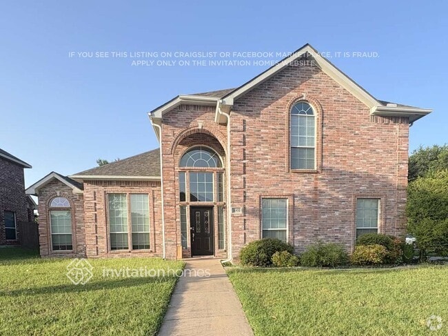 Building Photo - 3002 Wren Ln