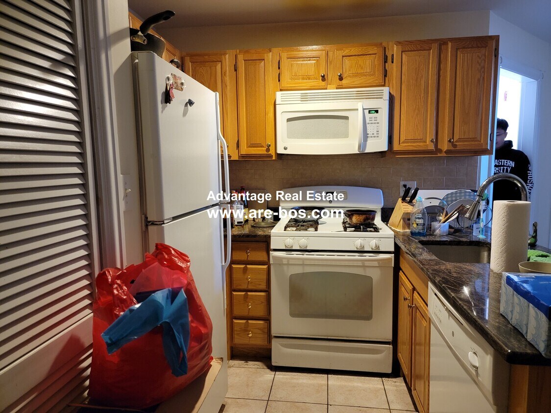 20 Westland Ave, Boston, MA 02115 Condo for Rent in Boston, MA