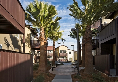 Building Photo - Manzanita Place