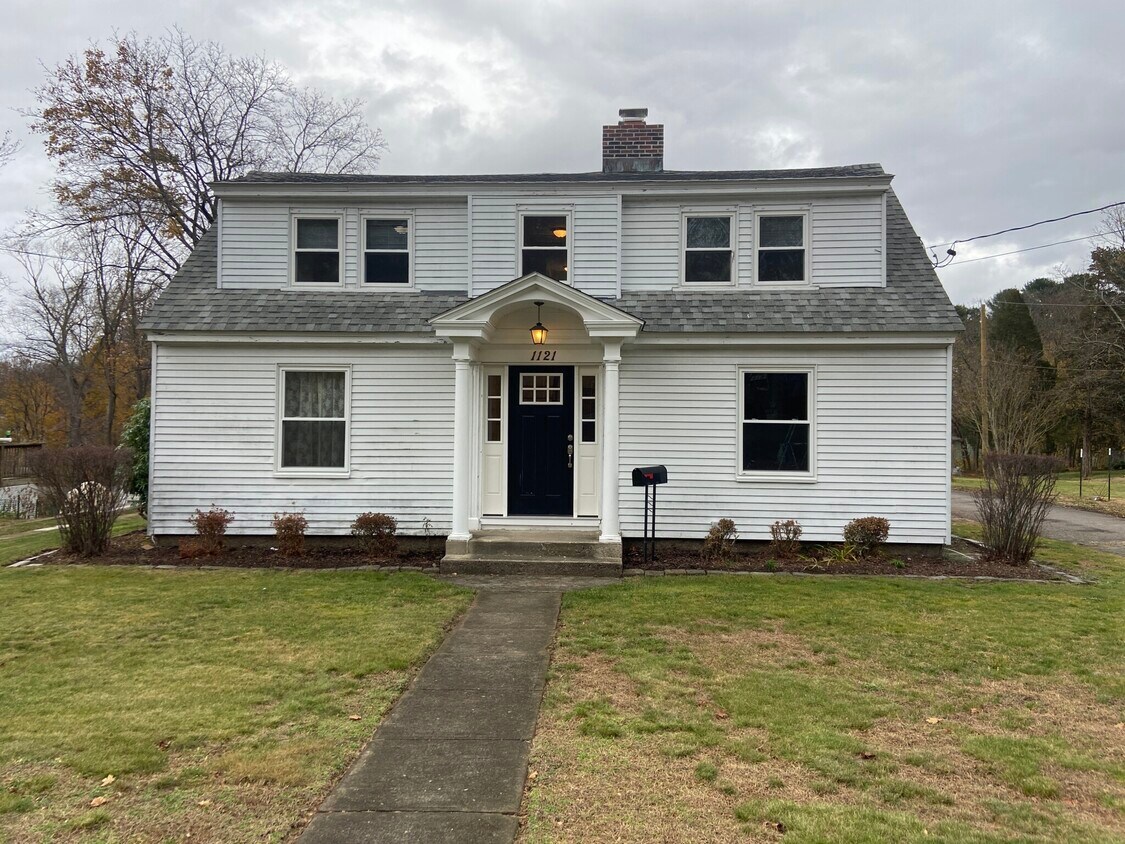 1121 Washington St, Abington, MA 02351 House Rental in Abington, MA