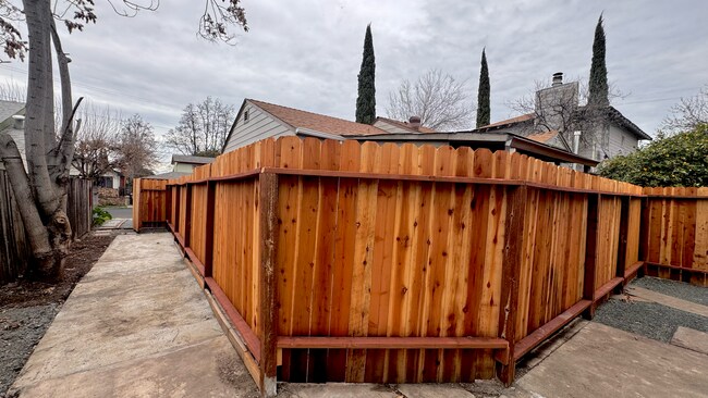 Foto del edificio - 203 W Madill St