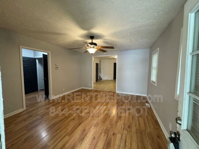 Foto del edificio - 1013 N 2nd Ave