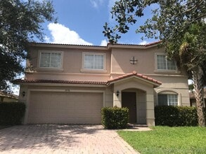 Building Photo - 2098 Newport Isles Blvd