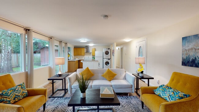 Living room, big window full of natural light - 12405 NE 109th Pl