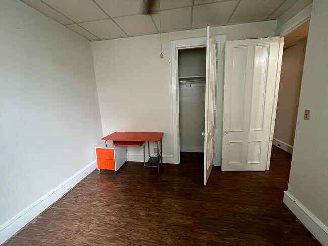 Foto del edificio - 943 Grove St