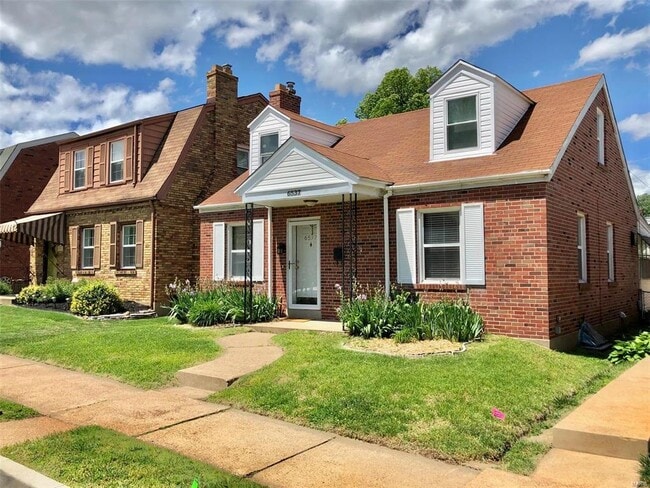 Building Photo - 6537 Mardel Ave