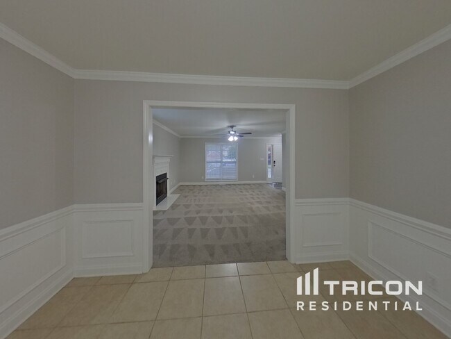 Building Photo - 2424 Damascus Dr