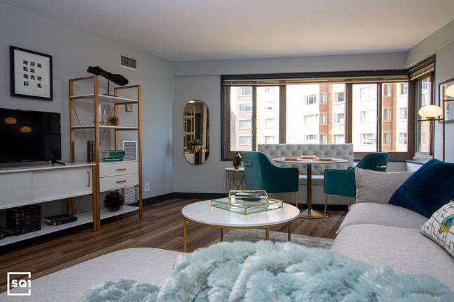 Building Photo - GOLD COAST: Lake Views, Roof Deck, Renovated