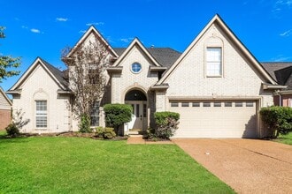 Building Photo - 4704 Ashcroft Dr