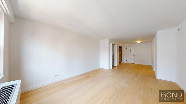 Foto del edificio - 222 E 39th St