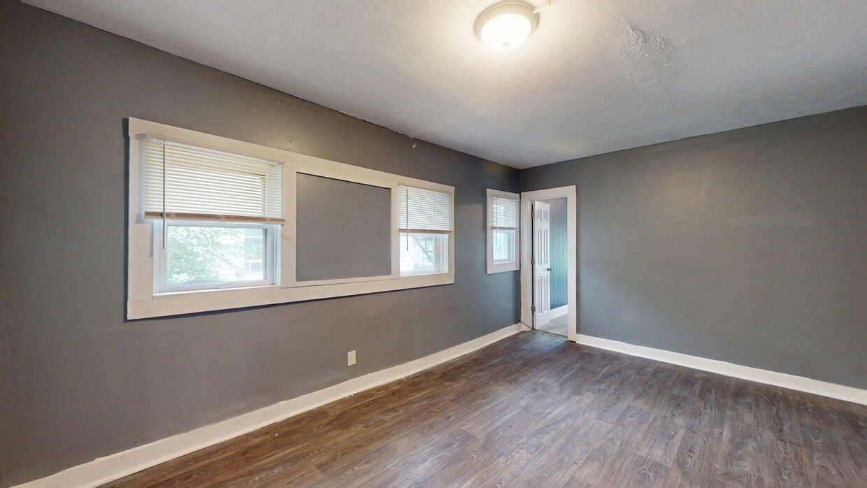 Primary Photo - 3889 W.33rd