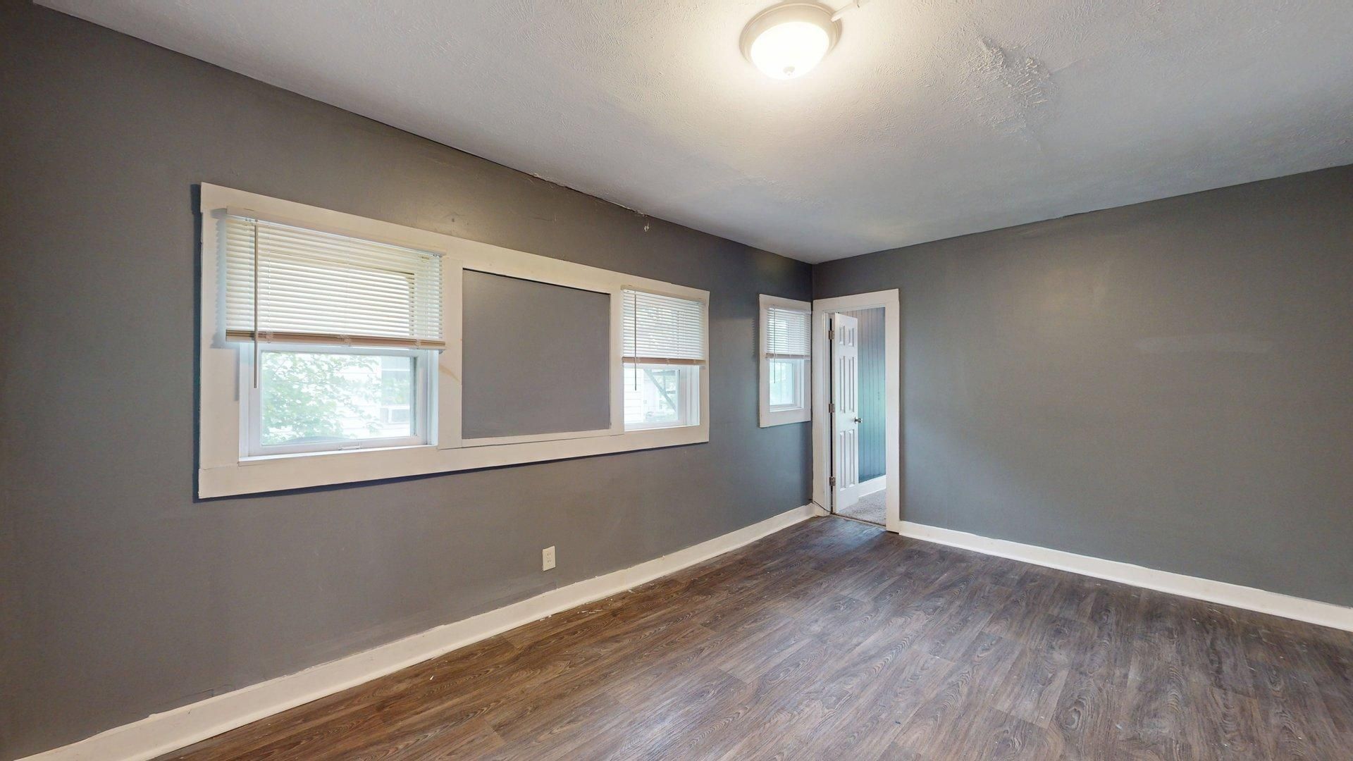 3889 W 33rd St Cleveland, OH 44109 – photo 1
