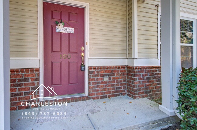 Building Photo - 100 Chinquapin Dr