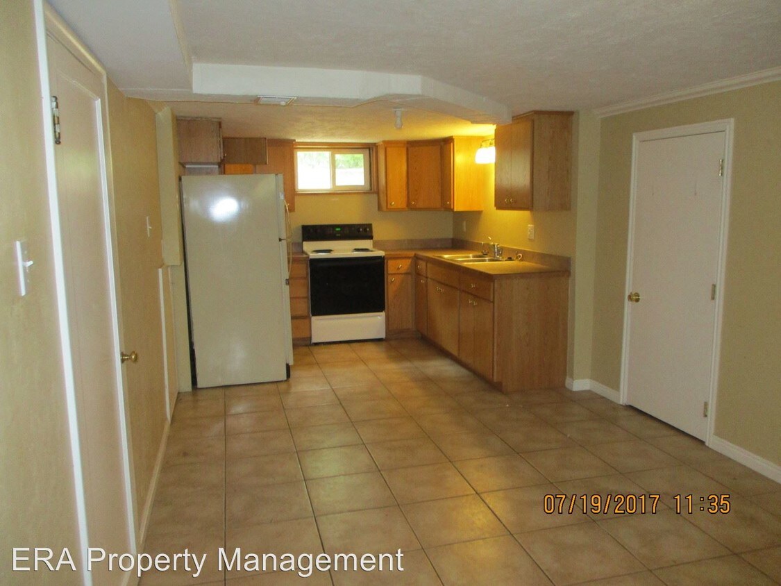 Building Photo - 411S-150W Millard Ln