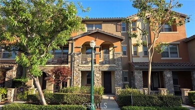 Building Photo - 620 Asbury Dr