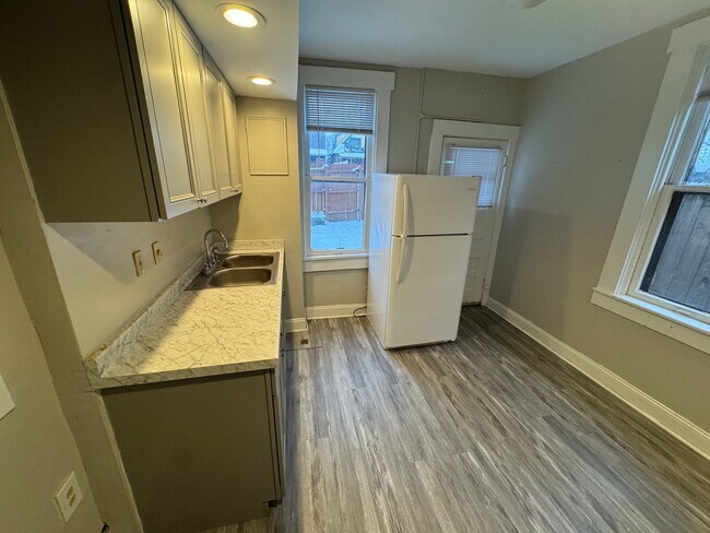 cocina - 552 Bradley St