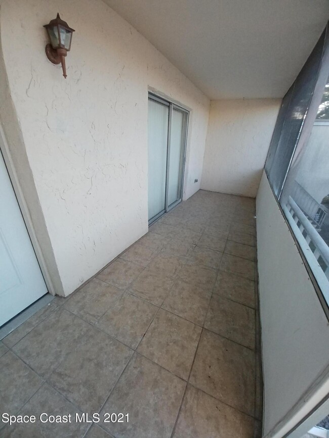 Building Photo - 3135 Shady Dell Ln