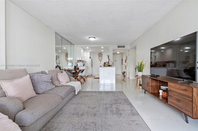 Foto del edificio - 800 Parkview Dr