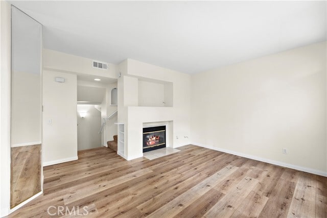 Building Photo - 1 Montana Del Lago Dr