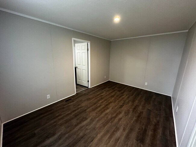 Foto del edificio - 102 Gaslight Dr