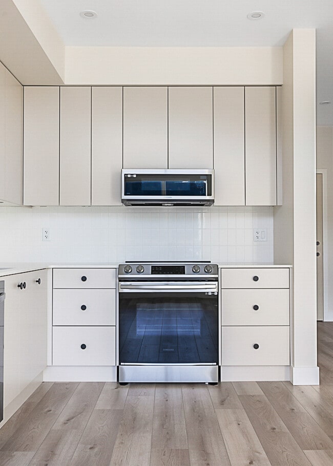 Photo du bâtiment - 45511-45511 Campus Dr