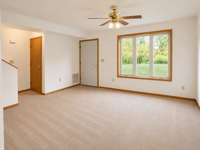Building Photo - 255 North St