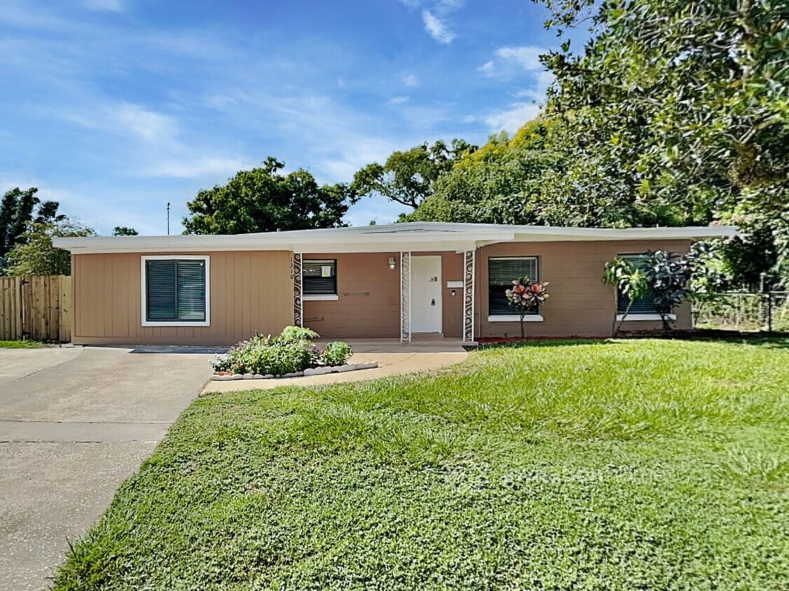 Primary Photo - 1310 Baltimore Dr