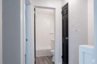 Building Photo - 23 Midland Heights Cir