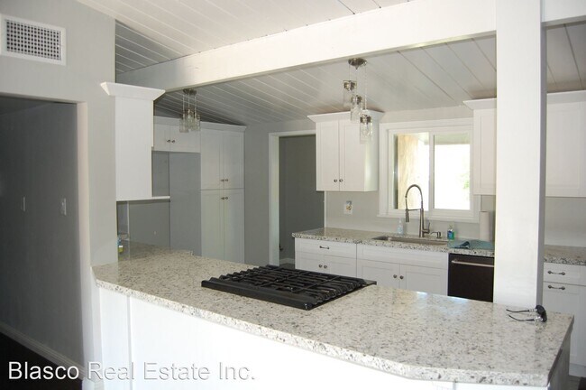 Building Photo - 3 br, 2 bath House - 913 N. Cummings Road