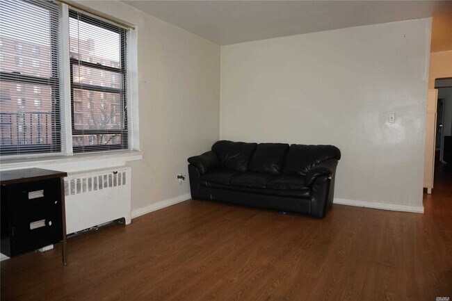 Building Photo - 144-50 38th Ave