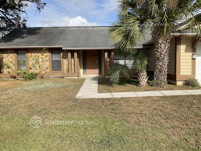 Building Photo - 1502 Carter Oaks Dr