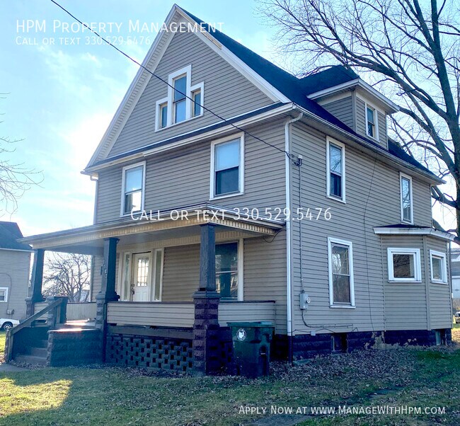 Foto del edificio - WELCOME TO 1507 GARFIELD AVE SW IN CANTON!