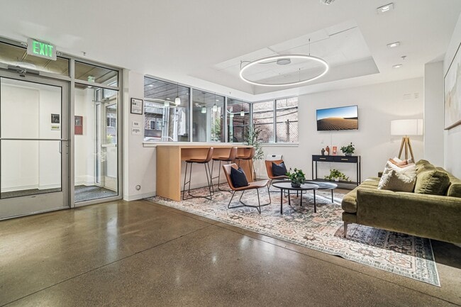 Building Photo - Derby SLU