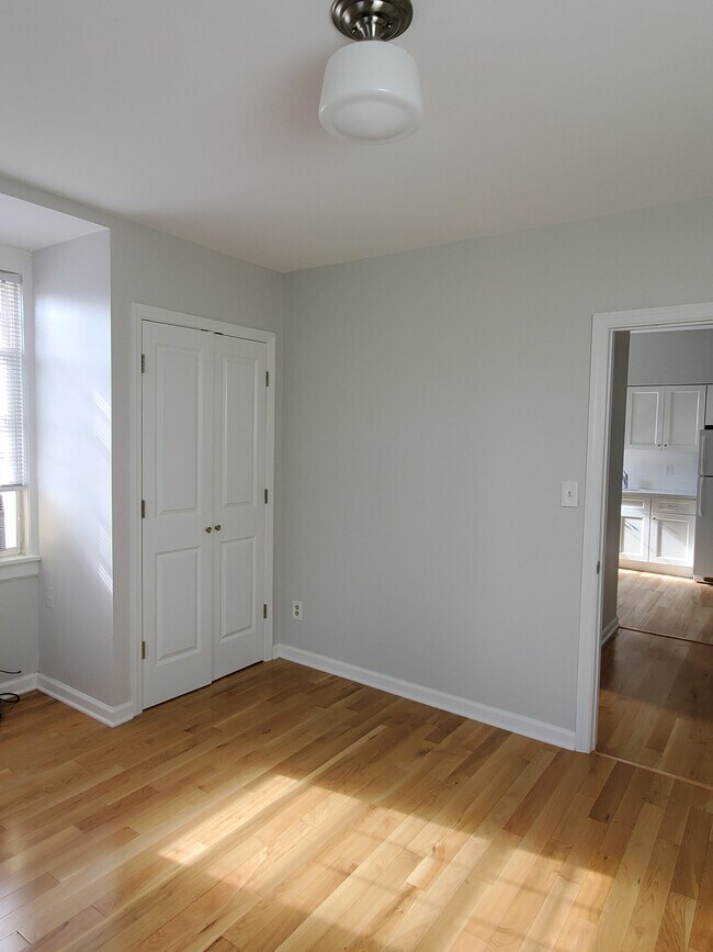 Foto del edificio - 43 S Adelaide Ave