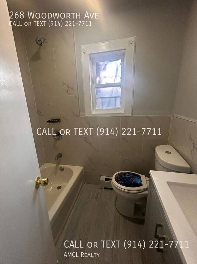 Foto del edificio - 268 Woodworth Ave