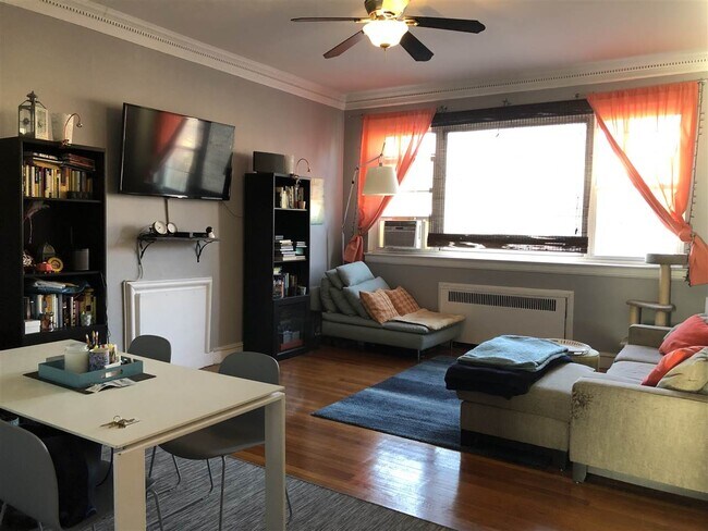 Foto del edificio - 629 Washington St