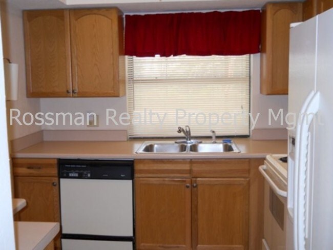 Foto del edificio - 2130 SE 5th Ter