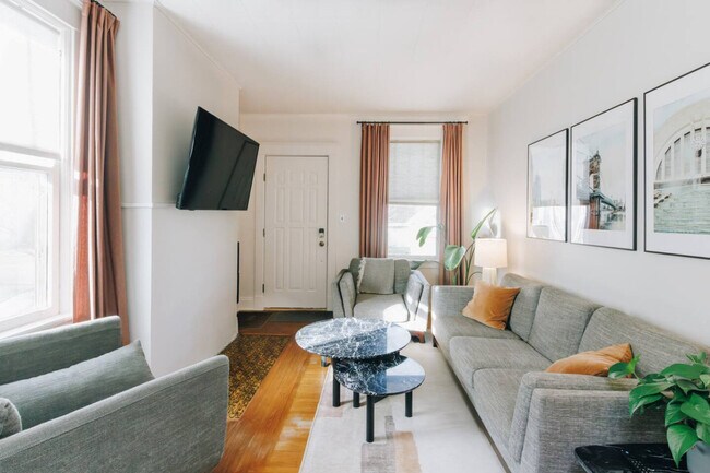 Foto del edificio - 3508 Tarpis Ave