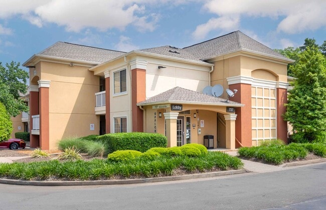 Building Photo - Furnished Studio-Nashville - Airport - Music City