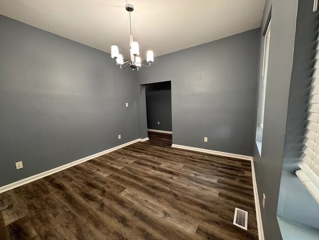 Building Photo - 4136 Saint Louis Ave
