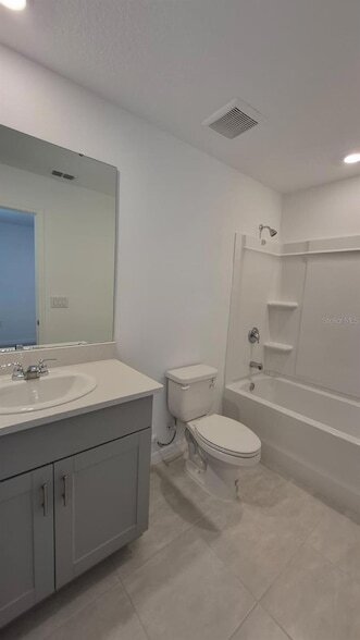 Foto del edificio - 2932 Skyline Lp