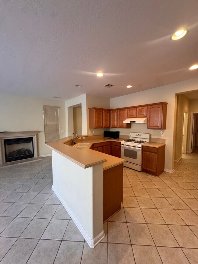 Foto del edificio - Single Level Home in Somersett