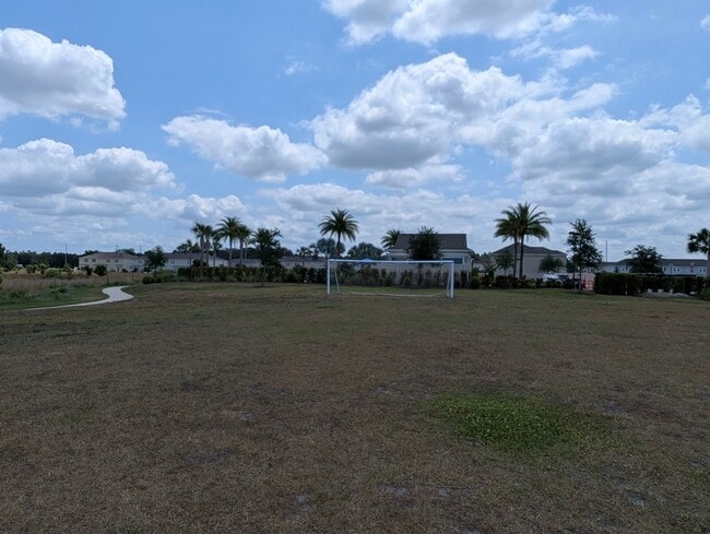 Building Photo - 2093 Hallier Cv