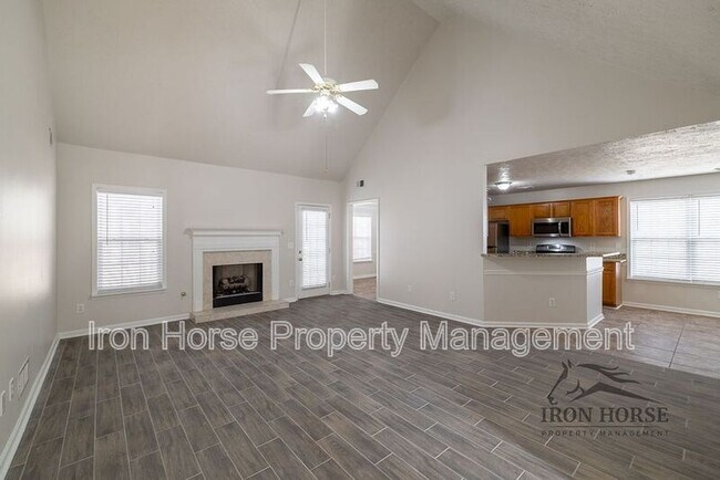 Building Photo - 3331 Glen Summit Ln