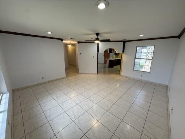 Foto del edificio - 8611 Chris Ln