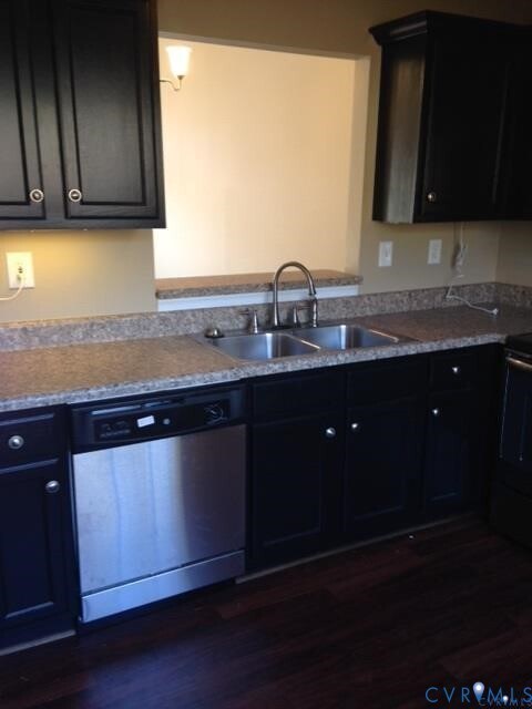 Foto del edificio - 4666 Twin Hickory Lake Dr