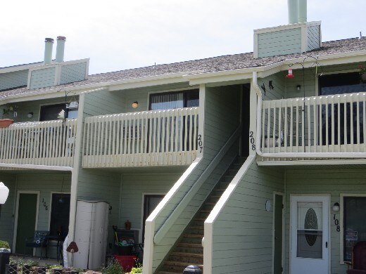 Primary Photo - 532 Oakwood Dr