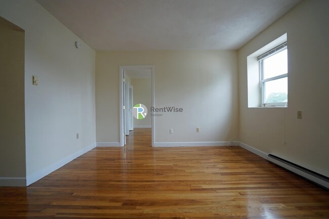 Photo - 20 Armington St Apartment